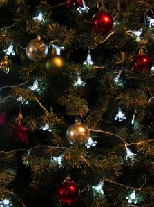 Гирлянда-нить ULD-S0700-050/DTA SAKURA "Сакура" 50LED белый 7м, 8реж. IP20, 2,5W Uniel