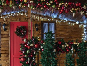 Гирлянда-нить ул. ULD-S1000-120/TWK (мерц) 5W 120LED белый 10м, соед. 6 мод. пров бел.  IP67 Uniel