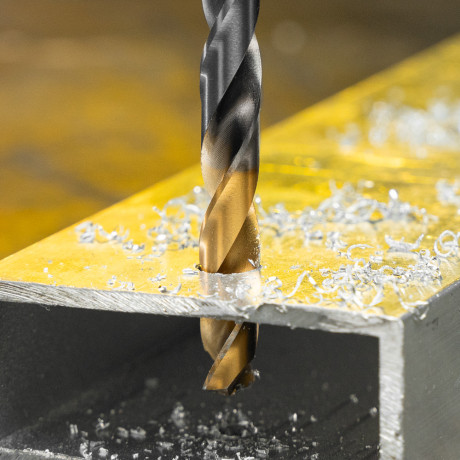 Сверло спиральное по металлу 8 x 117 мм, Р6М5, Golden Tip  Denzel