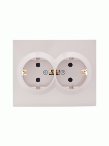 Lezard VESNA роз. земля СУ 2 мест. 16А крем. (шторки) (ПБТ) (корп. ABS) 742-0300-178B