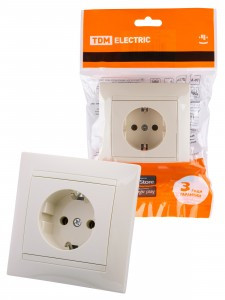 TDM Лама роз. СУ 1 мест. (земля) 16А сл. кость SQ1815-0123