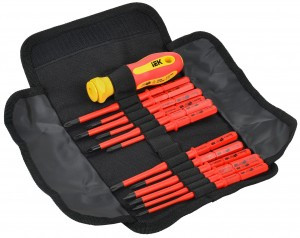 IEK ARMA2L 5 Набор диэлектрической отвертки со сменными жалами SLIM 13шт, до 1000В A2L5-NS30-T2-13