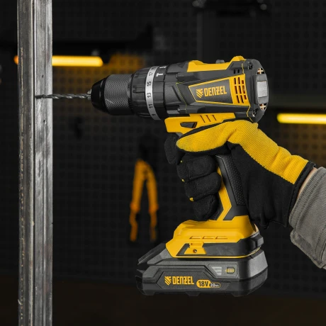 Дрель-шуруповерт аккумуляторная ударная бесщет CIDB-IB-18-02, Li-Ion, 18 В, 2 акк. Denzel