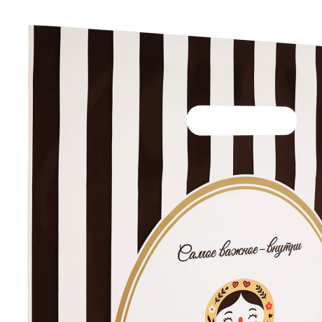 Пакет с вырубной усиленной ручкой XL 31x40см "Галамарт" 4 дизайна в асс.