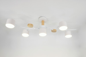 General Люстра 5GX53 50W 775х275х205 230V белый, мет/дер Венто без пульта IP20 662214