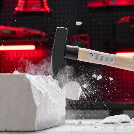 Молоток слесарный, 500 г, квадратный боек, деревянная рукоятка Matrix