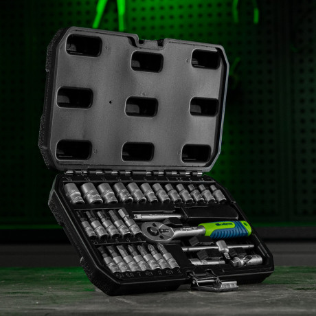 Набор инструментов, 1/4", пластиковый кейс, 29 предметов Сибртех