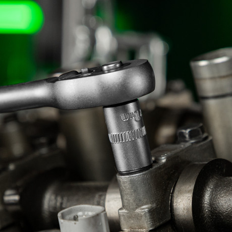 Набор инструментов, 1/4", пластиковый кейс, 29 предметов Сибртех