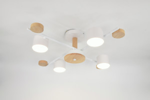 General Люстра 4GX53 50W 560х560х175 230V белый, мет/дер Венто без пульта IP20 662212