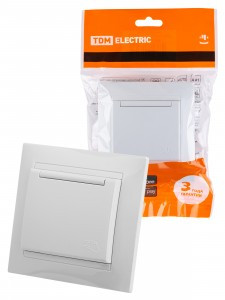 TDM Лама роз. СУ 1 мест. (земля) 16А IP44 с крышкой белая SQ1815-0026