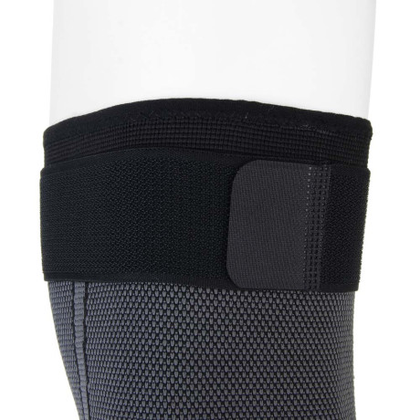 SILAPRO Max Суппорт на колено 28х16см, полиэфирное волокно 50%, полиэстер 35%, латекс 15%