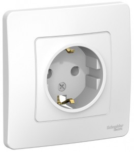 Systeme Electric BLANCA роз. СУ 1 мест. 16А бел. (пл.осн., земля) BLNRS001011 (10!)