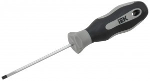 IEK ARMA2L 5 Отвертка шлицевая SL2, 5х63 Т2 A2L5-SC10-T2-SL-25-063