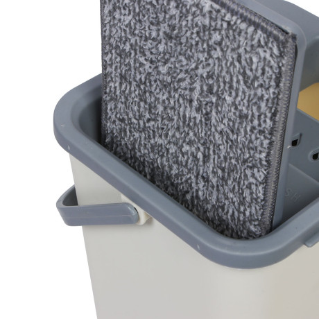 VETTA Набор для уборки: швабра, ведро с механизмом отжима, 2 насадки, микрофибра