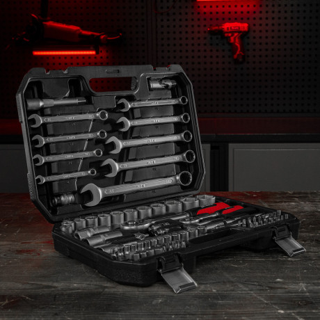 Набор инструментов, 1/2", 1/4", пластиковый кейс, 82 предмета MTX