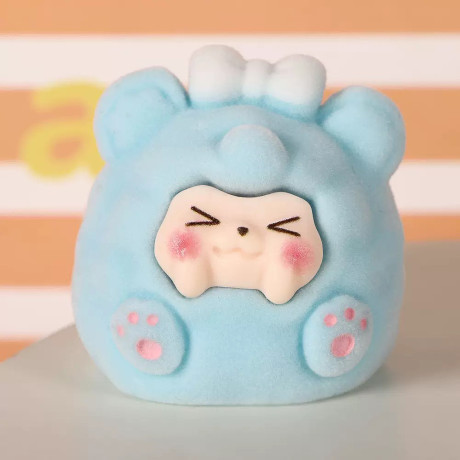 ИГРОЛЕНД Игрушка сюрприз "Пухляши" с наклейками, 12,5х10,5см, полистоун, PVC, 12 дизайнов