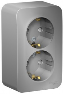 Systeme Electric BLANCA роз. ОУ 2 мест. 16А алюм. (пл.осн., земля, штор., изол.пл.) BLNRA011213 (8!)