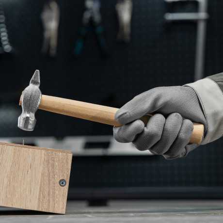 Молоток слесарный, 200 г, круглый боек, деревянная рукоятка