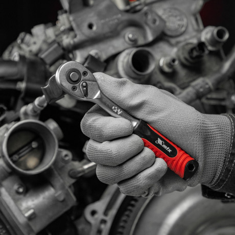 Набор инструментов, 1/2", 3/8", 1/4", пластиковый кейс 215 предметов MTX