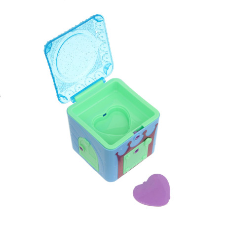 ИГРОЛЕНД Питомец с акс. "Коробка-сюрприз", ABS, 8,8х8,8х8,8 см, 6 диз.