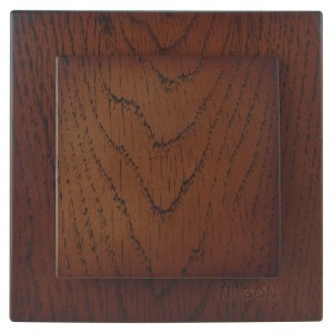 Nilson TOURAN  выкл. СУ 1 кл. орех 24271001