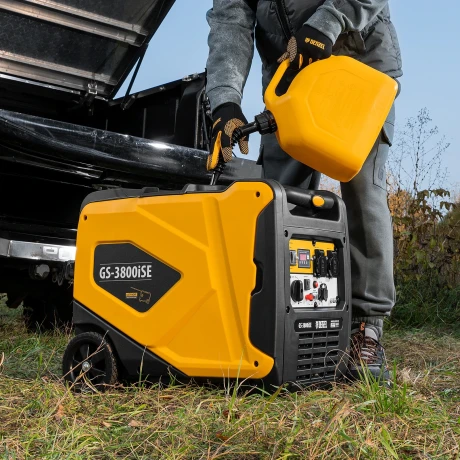 Генератор инверторный GS-3800iSE, 3,8 кВт, 230 В, закрытый корпус,электростартер Denzel