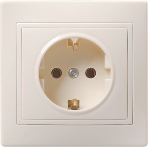 IEK КВАРТА РС10-3-ККм роз. СУ 1 мест. земля 16А крем. ERK14-K33-16-DM