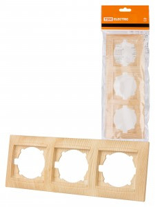 TDM Лама рамка 3 мест. горизонтальная сосна SQ1815-0331