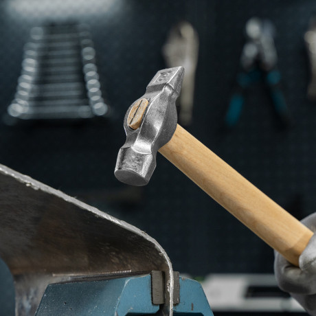 Молоток слесарный, 400 г, круглый боек, деревянная рукоятка