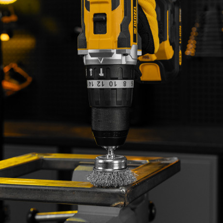 Набор щеток для дрели, 2 Плоские 50-75мм, 3 Чашки 25-50-75мм, шпилька,  нерж.вит. проволока Denzel