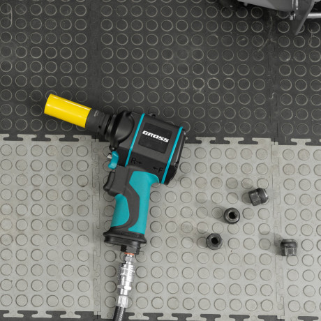 Гайковерт пневматический ударный G985K2, 1/2, 610Нм 9000 об/мин, с набором 17 предметов Gross