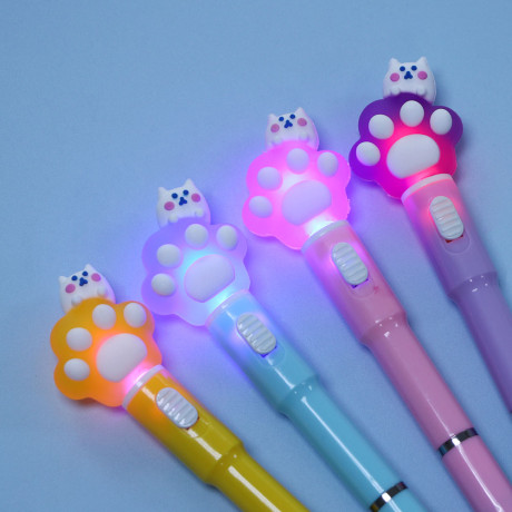 Ручка шариковая синяя, с внутренней подсветкой и фигуркой "Котик на лапке", 4 цвета