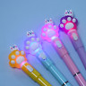 Ручка шариковая синяя, с внутренней подсветкой и фигуркой "Котик на лапке", 4 цвета