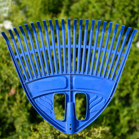 Грабли веерные пластиковые 23 зуба ЦВЕТНЫЕ