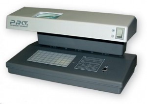 Детектор PRO-12LPM лупа,УФ, магн,(2 лампы 6Вт),серый 88859