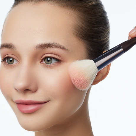 ЮНИLOOK Кисть для румян и сухих текстур, натуральный ворс, дерево, металл, 18см