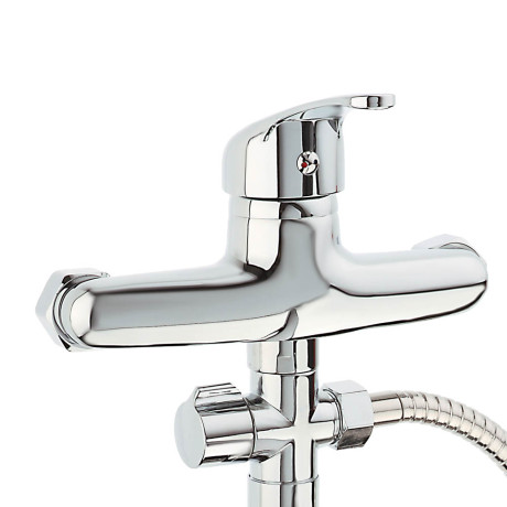 СоюзКран Смеситель для ванны с душем, прямой излив 30см, кер. картридж 35мм, цинк, хром SK08-P102