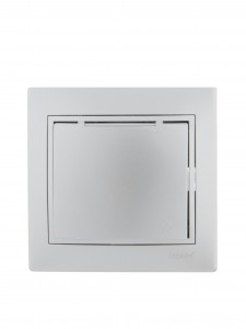 Lezard Мира роз. СУ 1 мест. 16А металлик серый (земля, керамика, крышка, корпус PC) 701-1010-123