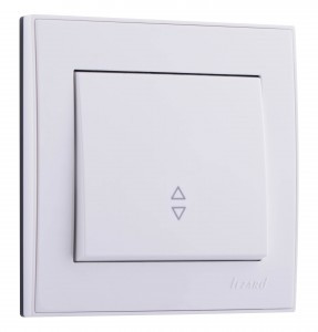 Lezard RAIN выкл. прох. СУ 1 кл. бел. (корпус PC) 703-0202-105