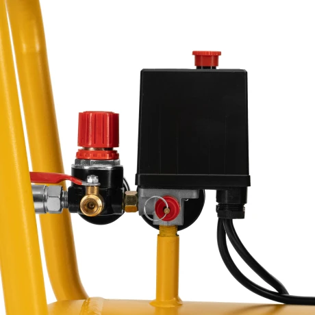 Компрессор безмасл. малошумный DLP-1500/50, 1,5 кВт,50 л, 2850 об/мин, 250 л/мин Denzel