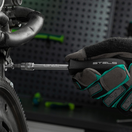 Набор инструментов 1/2", 1/4", CrV, 12 гранные головки, пластиковый кейс, 82 предмета Stels