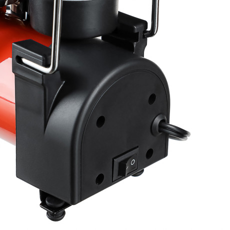 ЕРМАК Компрессор автомобильный, штекер прикур, в сумке, 12V, 140W, 45 л/мин, металл