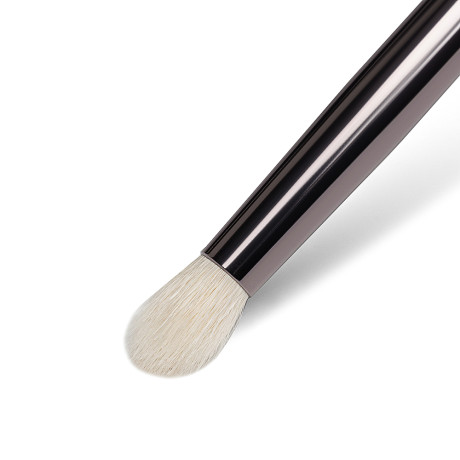 ЮНИLOOK Кисть для нанесения и растушевки теней, натуральный ворс, дерево, металл 15,7см