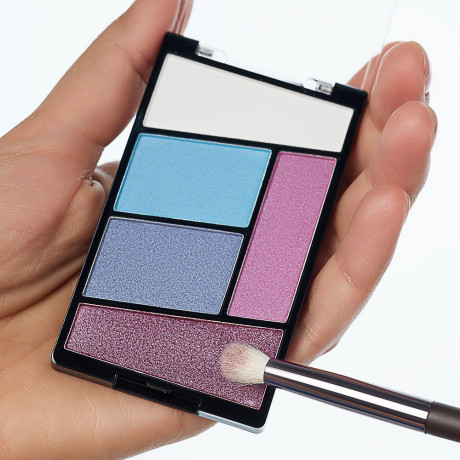 ЮНИLOOK Кисть для нанесения и растушевки теней, натуральный ворс, дерево, металл 15,7см