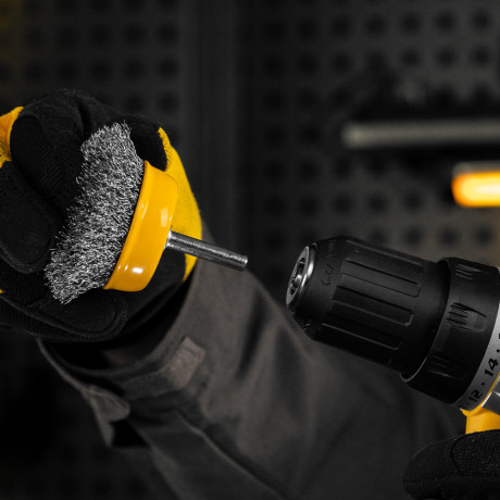 Щетка для дрели, 65 мм, Чашка, со шпилькой , нержавеющая витая проволока Denzel