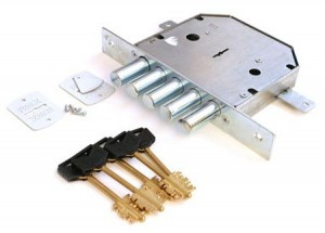 Эльбор ReX  3.2 5 кл б/о с/т (1.06.02.5) Замок врезной тяж. (10)