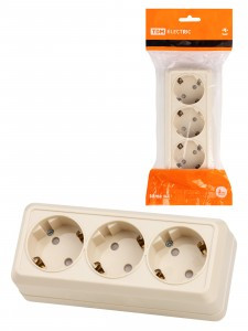 TDM Ладога роз. ОУ 3 мест. 16А сл. кость (земля, шторки) (6!) SQ1801-0227