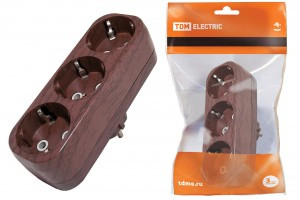 TDM разветвитель (тройник) 3роз. 6А Эко бук (линейный) (10!) SQ1806-0080