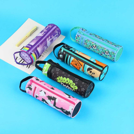 СКУТЕР ДОГ Пенал, мягкий круглый, 20х6,5х6,5см, 2 молнии, плотный ПЭ, ручка, функция подставки