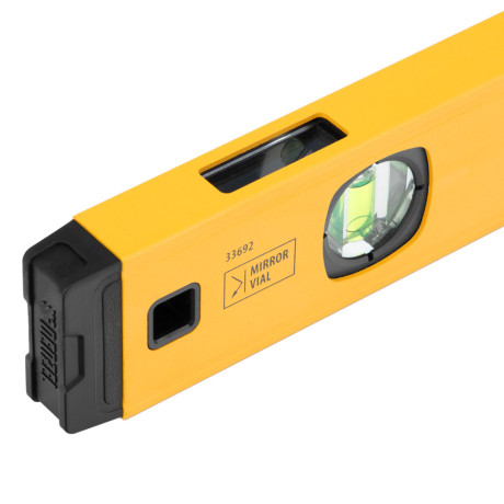 Уровень алюминиевый, магнит, фрезерованный, 3 глазка (1 зеркал.) 0,5 мм/м, 800 мм Denzel